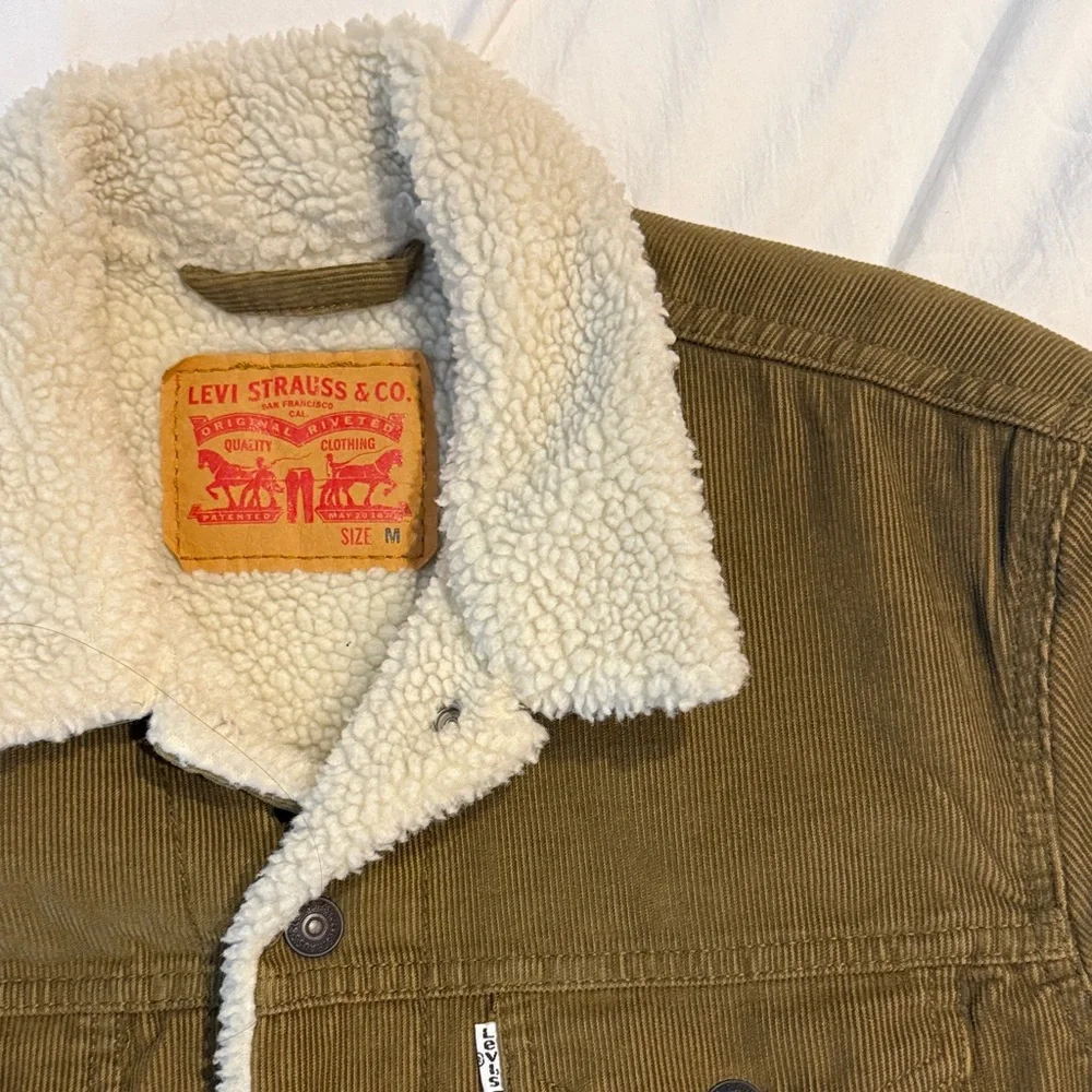 Levi's Brown Sherpa Lined Jacket - Picture 2 of 4